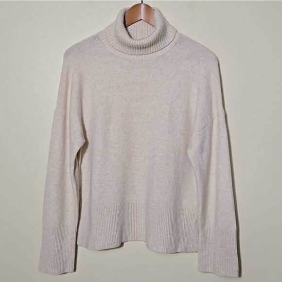 J. Crew Merino Wool Alpaca Turtleneck Sweater Oversized Minimalist Cream - Picture 1 of 12